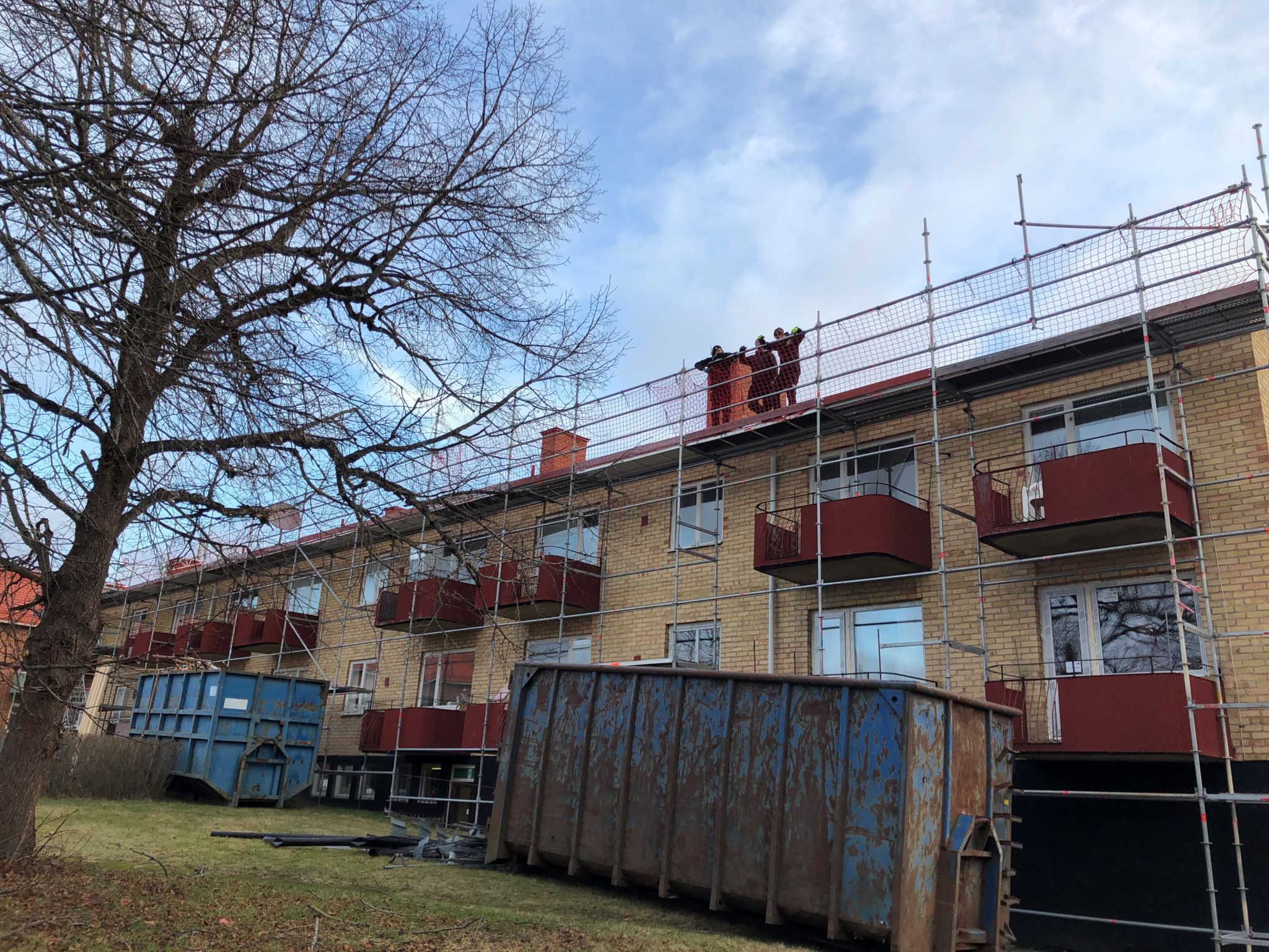 Montörer i arbete