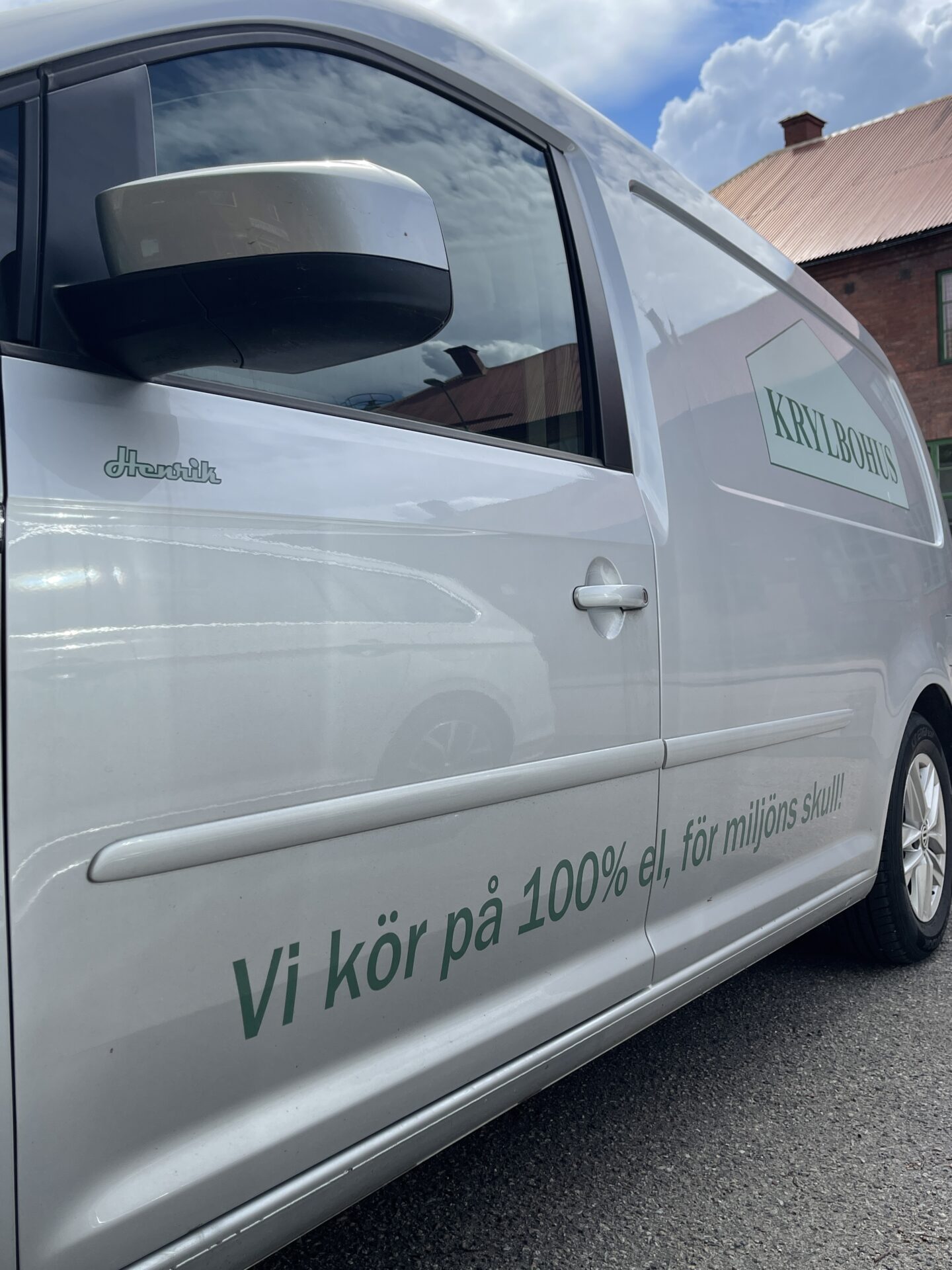 Krylbohus kör elbilar.